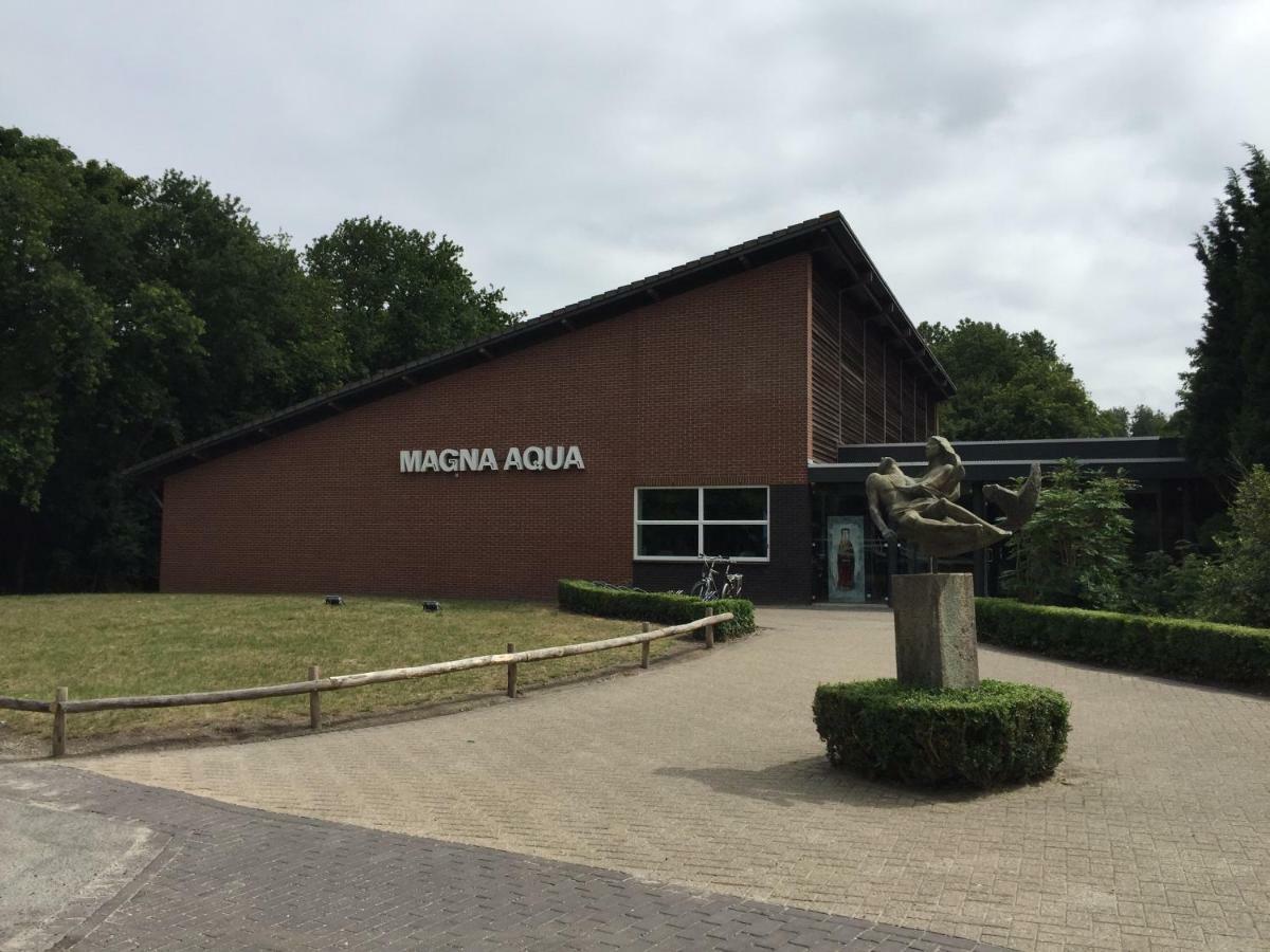Kijkduinhuis Monster Exterior foto